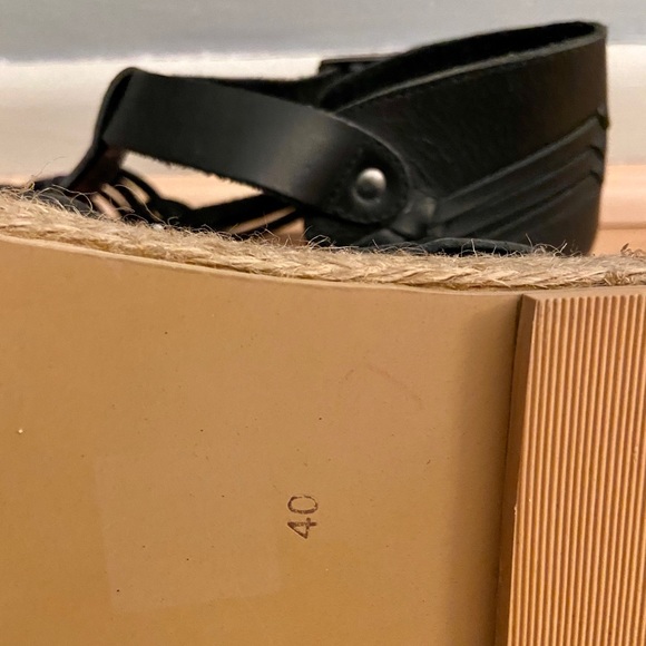 Free people sandals. Size 40. - Picture 2 of 3